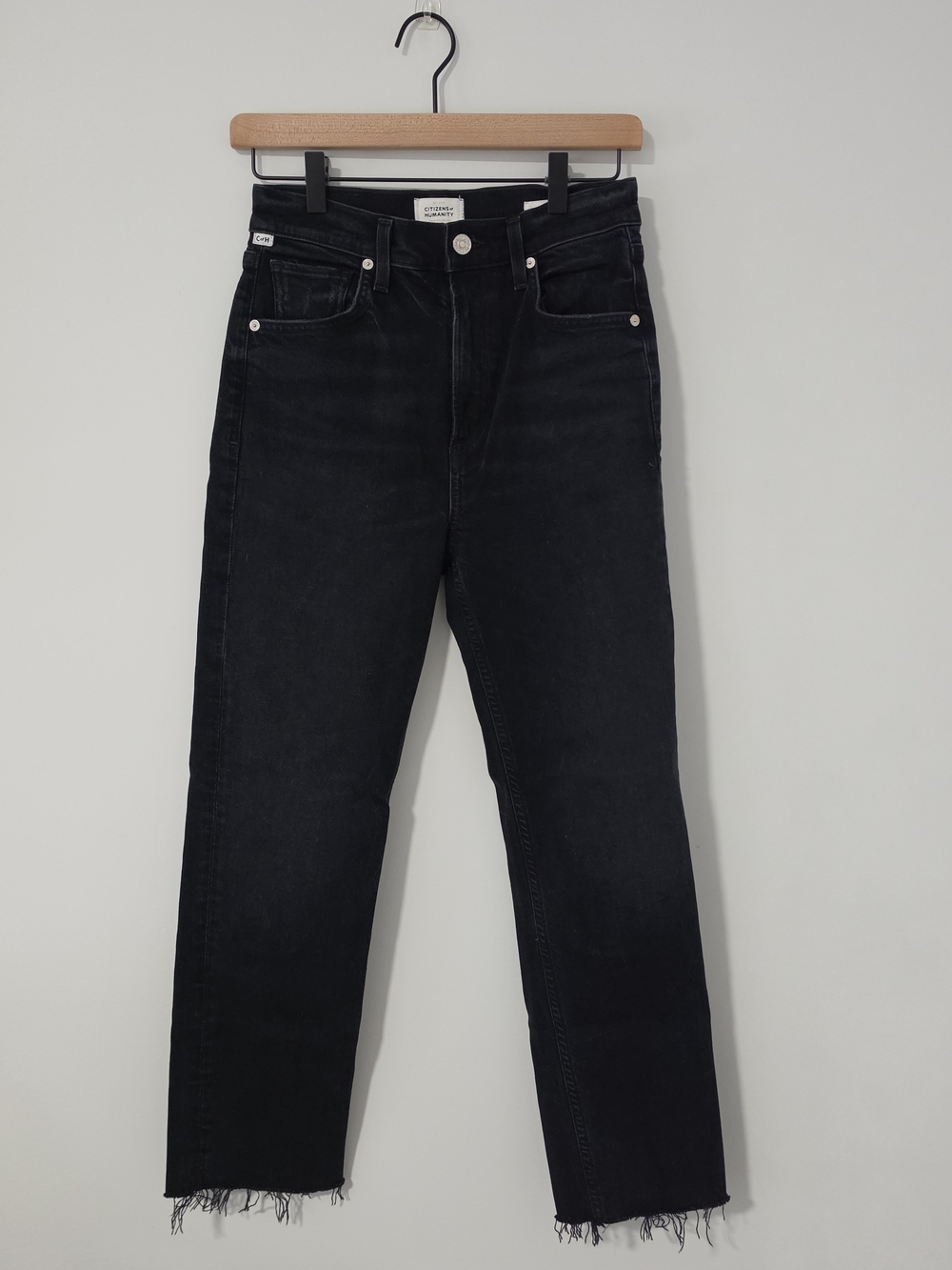 Citizens of Humanity Daphne Crop High Rise Straight Jeans Black Raw Hem 24
